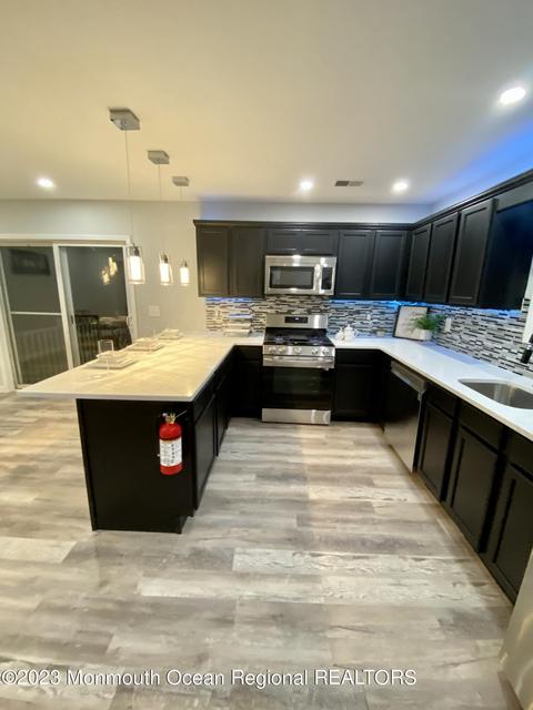 522 Tappan St, Forked River, NJ 08731 photo 2