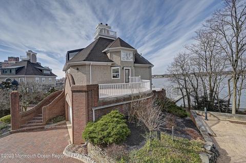 66 W Front St # B, Red Bank, NJ 07701