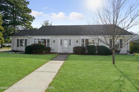 518 Spencer Ln # B, Monroe, NJ 08831