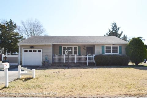 1319 Sylvania Pl, Forked River, NJ 08731