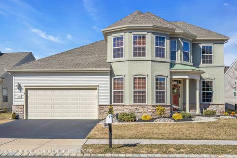 26 Rockland St, Barnegat, NJ 08005