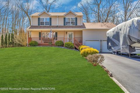 57 Thompson Bridge Rd, Jackson, NJ 08527