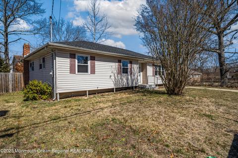 138 Newton St, Browns Mills, NJ 08015