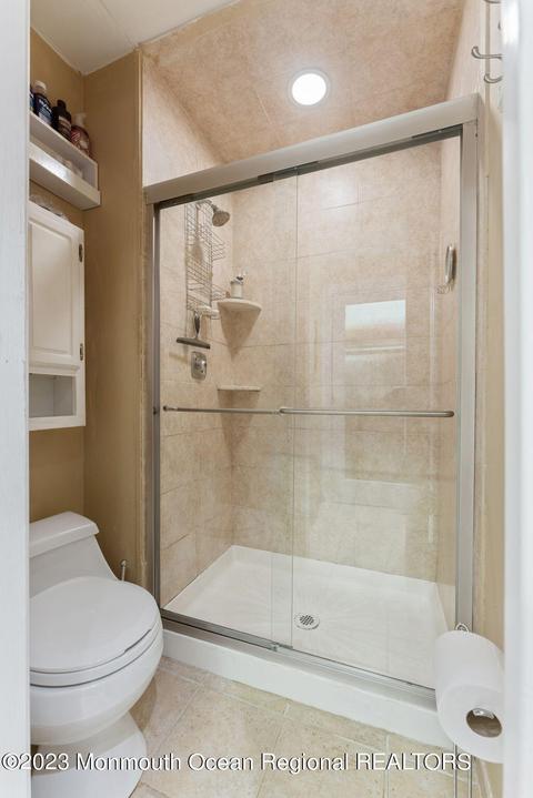 2 Bugle Ct, Howell, NJ 07731 photo 18
