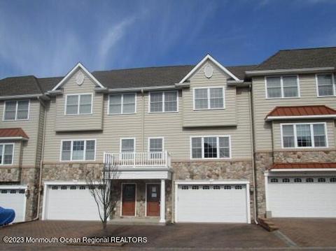 60 White Oak Ln, Aberdeen, NJ 07747