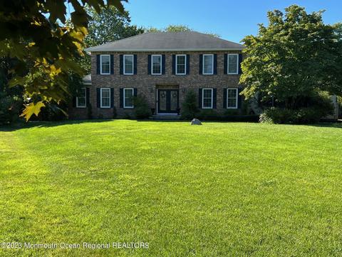 5 Plasner Ct, Jackson, NJ 08527