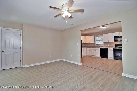 103 Beach Blvd, Forked River, NJ 08731 photo 8
