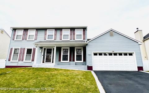 81 Heritage Dr, Howell, NJ 07731