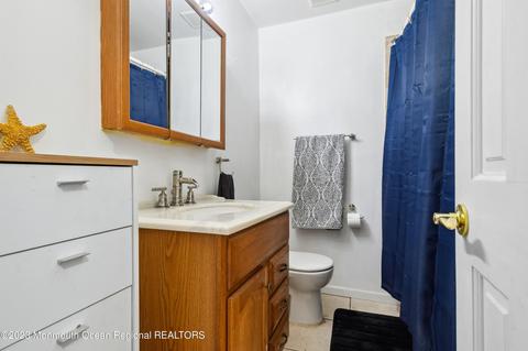 402 6th St, Waretown, NJ 08758 photo 14