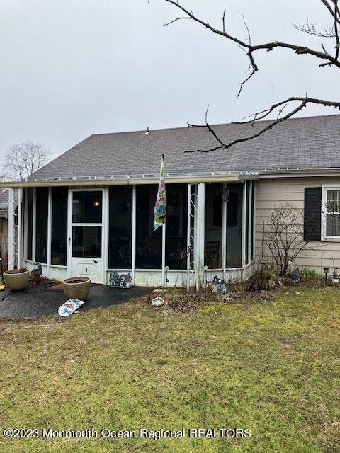 4 Dover Walk #4, Toms River, NJ 08753