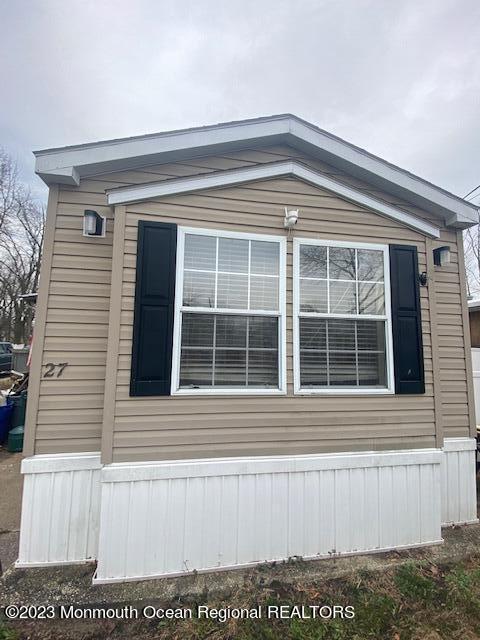 27 Randall Ave, Keansburg, NJ 07734