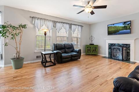 2 Frontier Ln, Jackson, NJ 08527 photo 17