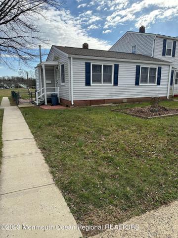 118 Belshaw Ave, Eatontown, NJ 07724