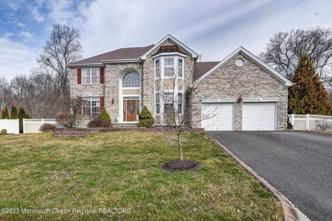 20 Chiswick Ct, Jackson, NJ 08527