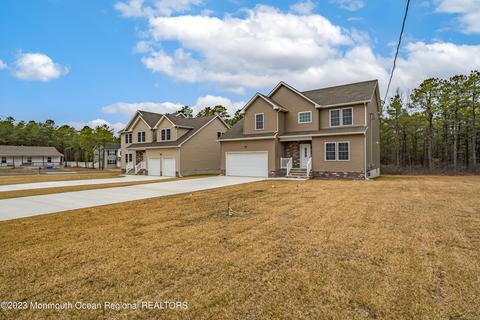 318 Nolan Ave, Bayville, NJ 08721