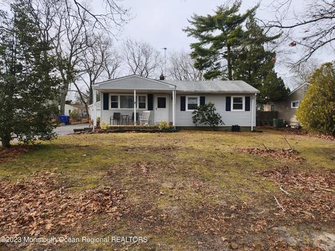 70 Burnt Tavern Rd, Brick, NJ 08724