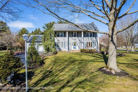 6 Alyssa Ln, Red Bank, NJ 07701