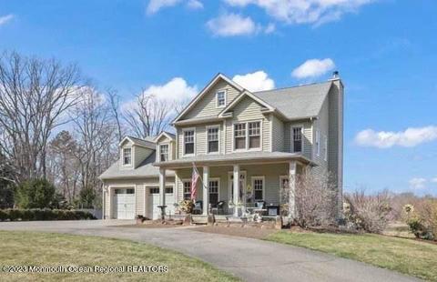 39 Loveman Rd, Cream Ridge, NJ 08514