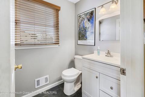 89 Burlington Ave, Leonardo, NJ 07737 photo 16