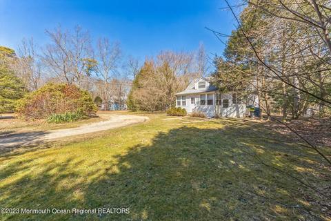 205 Crescent Ave, Jackson, NJ 08527