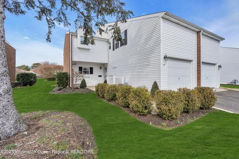 87 Walnut Dr, Spring Lake Heights, NJ 07762