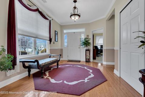 2 Ebbtide Ct, Barnegat, NJ 08005
