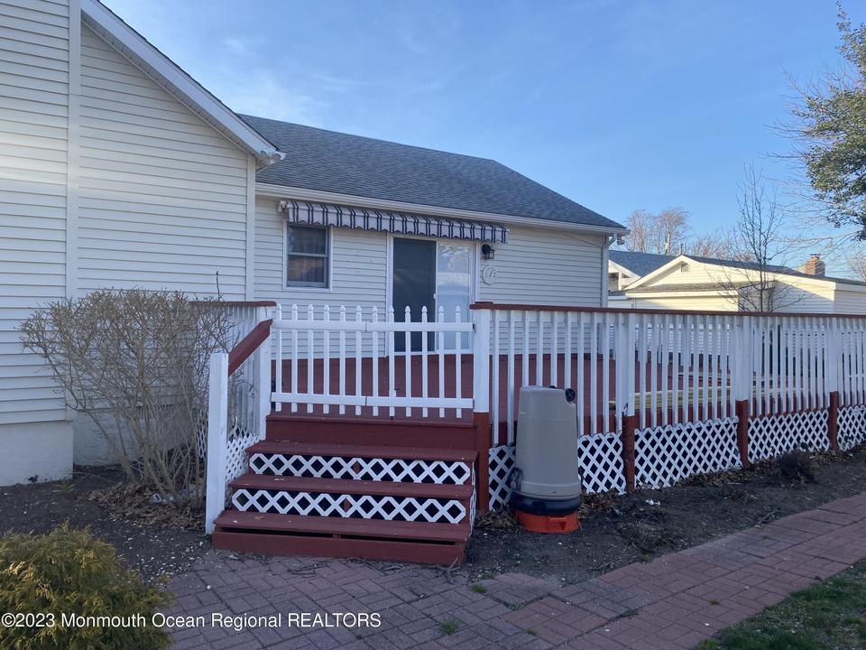  203 Cardinal Ave, Villas, NJ 08251 photo 4