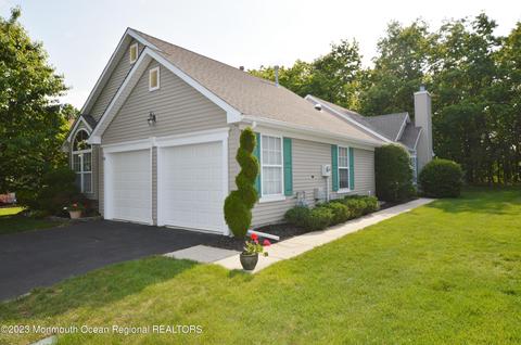 3629 Vicari Ave, Toms River, NJ 08755