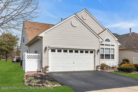 125 Belvedere Dr N, Manchester, NJ 08759