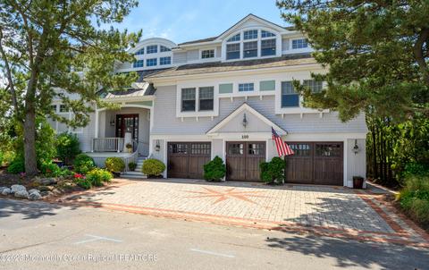 100 Essex Ave, Beach Haven, NJ 08008