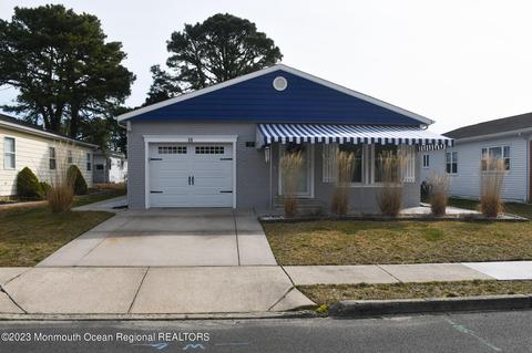 18 Calalou Ct, Toms River, NJ 08757