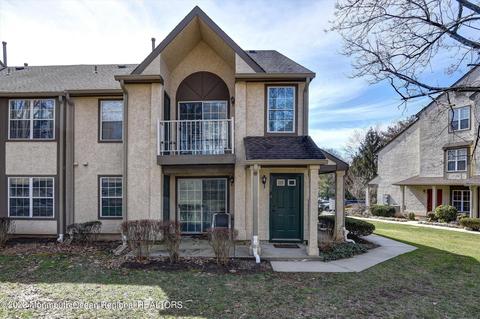 2908 Commons Dr, East Brunswick, NJ 08816