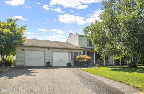 9 Carlisle Ct, Hazlet, NJ 07730