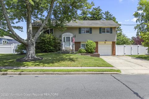 6 Compton Way, Hamilton Square, NJ 08690
