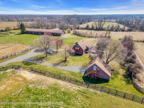 550 Monmouth Rd, Wrightstown, NJ 08562