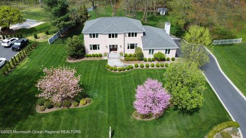 22 Windswept Rd, Holmdel, NJ 07733