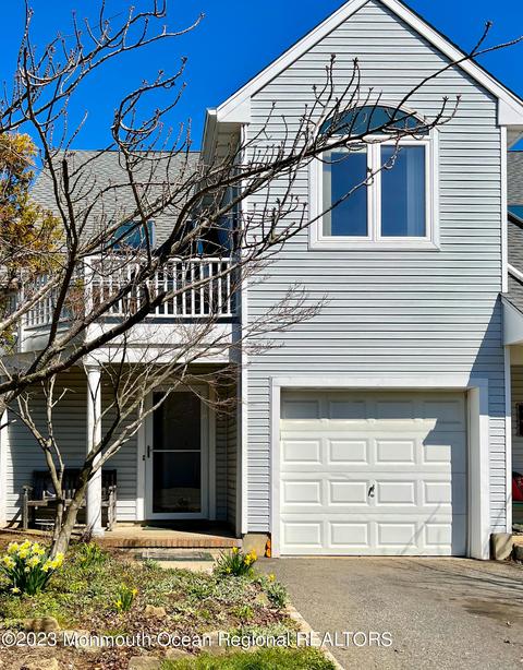 11 Bayview Ct, Long Branch, NJ 07740