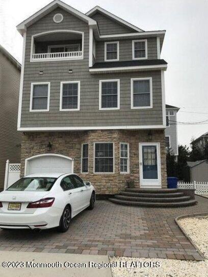 97 S Bayside Rd, Lavallette, NJ 08735