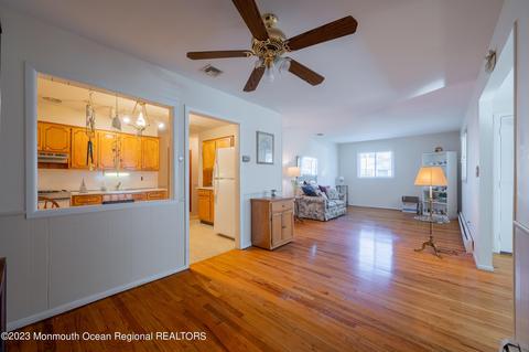 6 Heron Ct #C, Manchester, NJ 08759