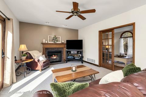 3 E Dickens Ct, Jackson, NJ 08527 photo 17