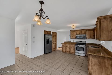 796 Harmony Rd, Jackson, NJ 08527 photo 9
