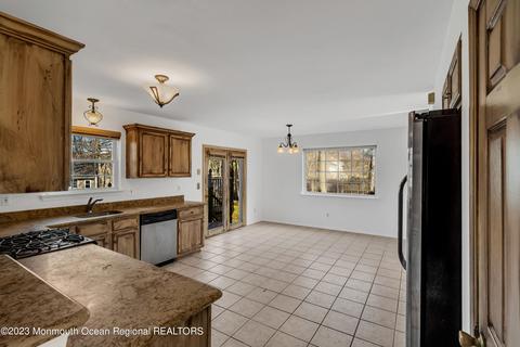 796 Harmony Rd, Jackson, NJ 08527 photo 10