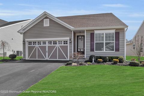 59 Harvest Ridge Rd, Howell, NJ 07731