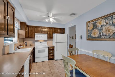 6 Markham Rd, Brick, NJ 08724 photo 12