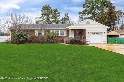 1408 Tenth Ave, Toms River, NJ 08757