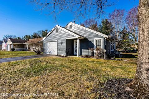 18 Sheffield Dr, Forked River, NJ 08731 photo 3