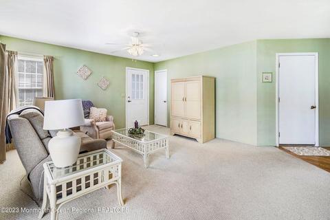 18 Sheffield Dr, Forked River, NJ 08731 photo 6