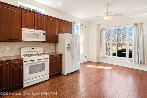 17 Arborridge Dr, Forked River, NJ 08731 photo 8