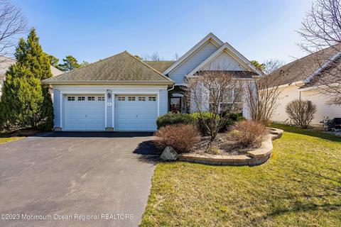 17 Arborridge Dr, Forked River, NJ 08731 photo 2
