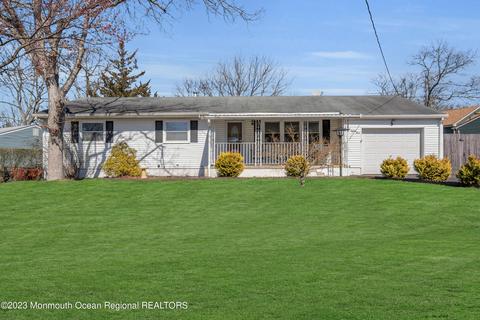581 Driscol Dr, Brick, NJ 08724